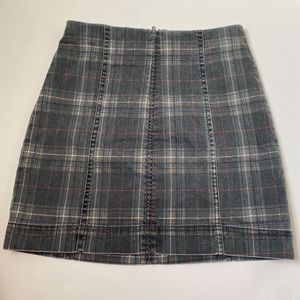 Tinseltown Plaid Skirt